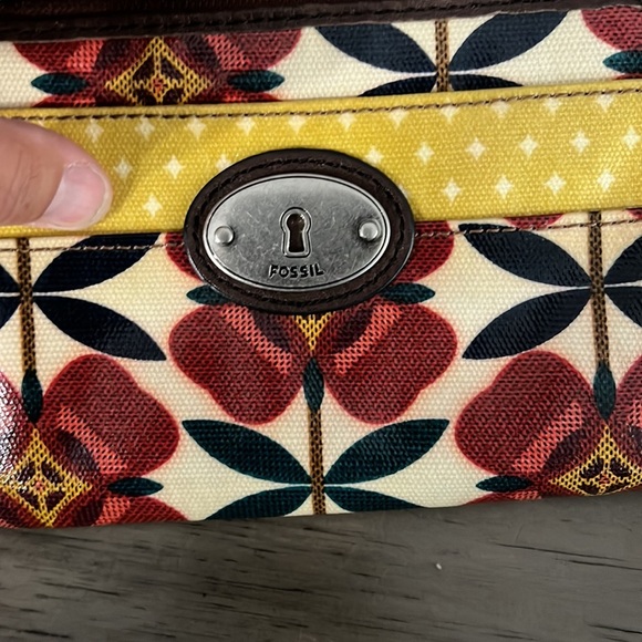 FOSSIL VINTAGE KEY-PER SMALL FLORAL WALLET - Picture 4 of 15
